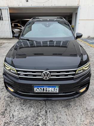 VOLKSWAGEN TIGUAN 2.0 350 TSI GASOLINA ALLSPACE R-LINE 4MOTION DSG VOLKSWAGEN TIGUAN 2.0 350 TSI GASOLINA ALLSPACE R-LINE 4MOTION DSG